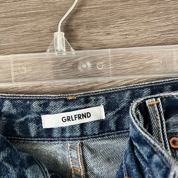 GRLFRND Helena button fly distressed shorts 26 girlfriend - Picture 7 of 11